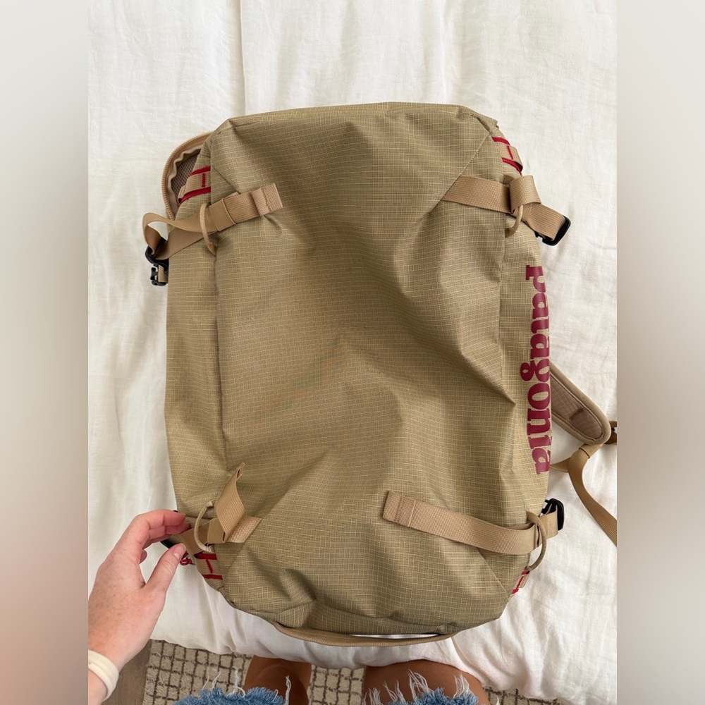 Patagonia Black Hole MLC 45L - Tan/Cranberry